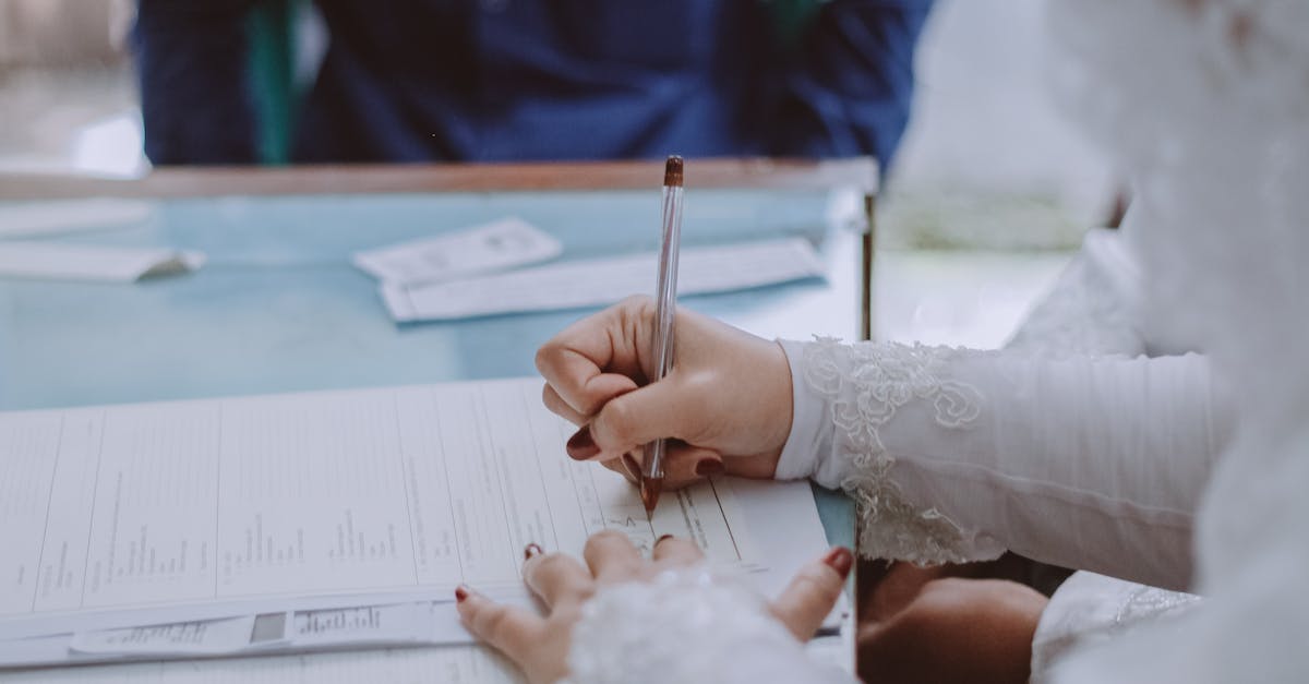 How to Navigate Corporate Law Compliance